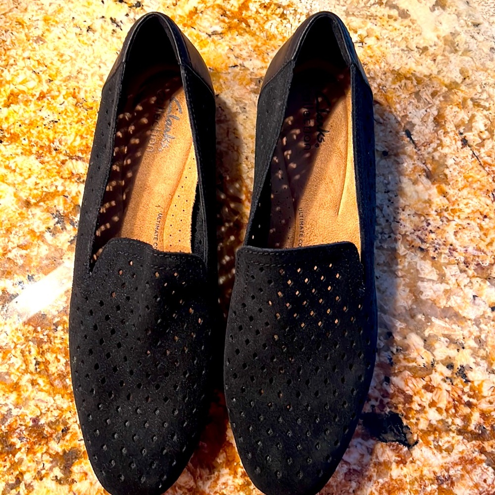 Used women’s suede loafers